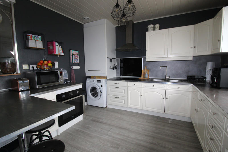 Maison - 101 m² - 5 pièces