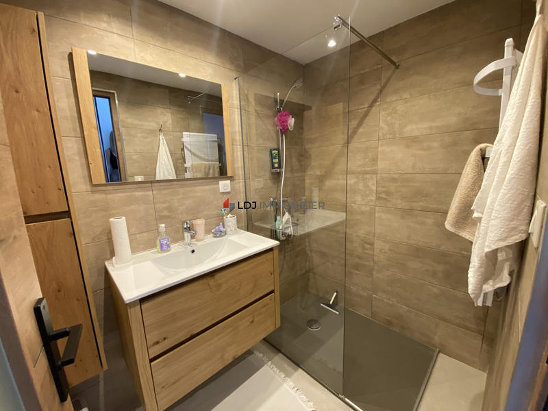 Appartement - 56 m² - 3 pièces