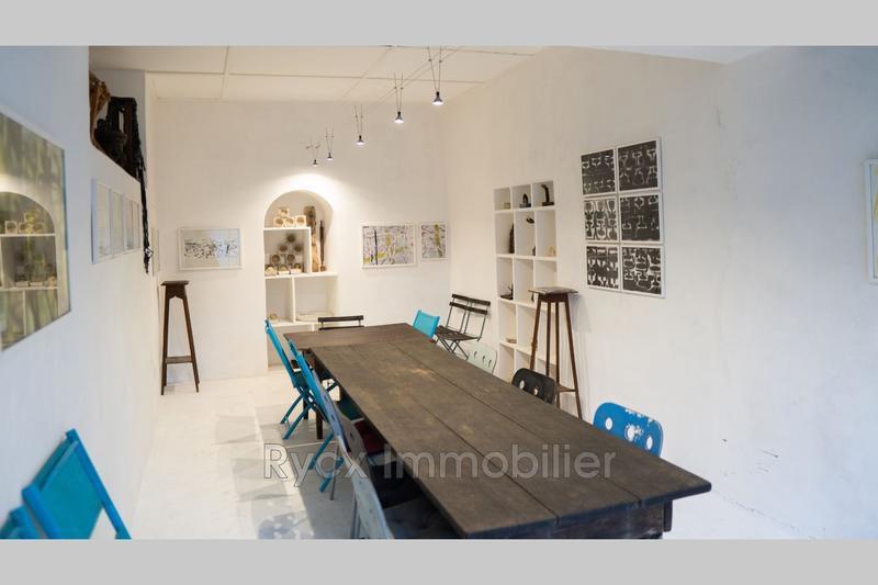 Maison - 400 m² - 14 pièces