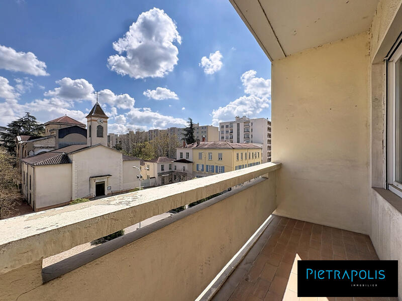 Appartement - 71 m² - 3 pièces