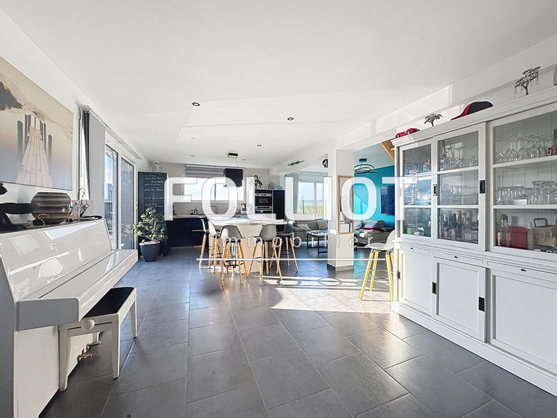 Maison - 134 m² - 6 pièces