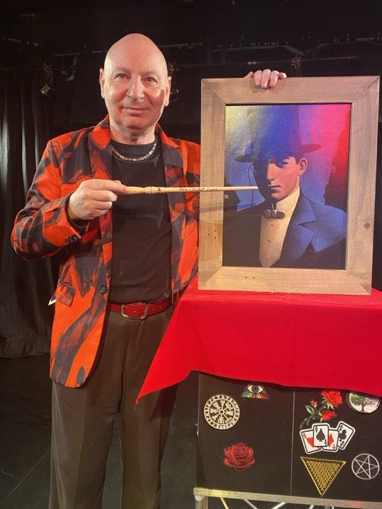 &quot; Sur les traces d'Arsène Lupin : entre magie et mentalisme&quot; avec Jean-Michel Lupin