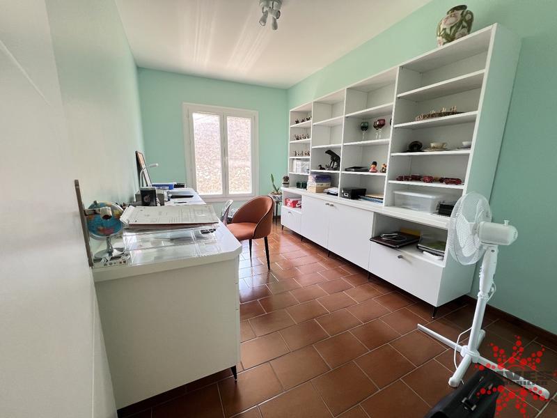 Maison - 177 m² - 6 pièces