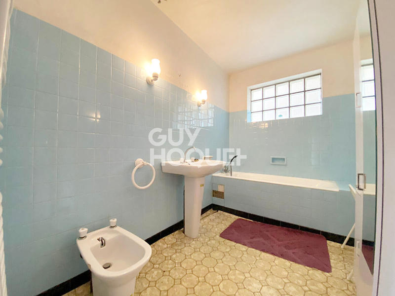 Maison - 155 m² - 5 pièces