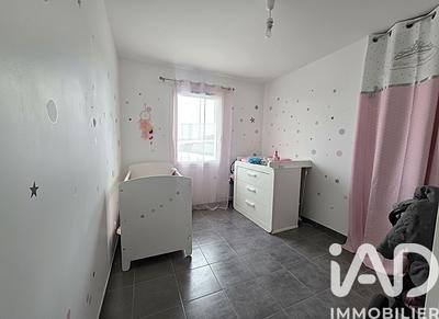 Maison - 80 m² - 4 pièces