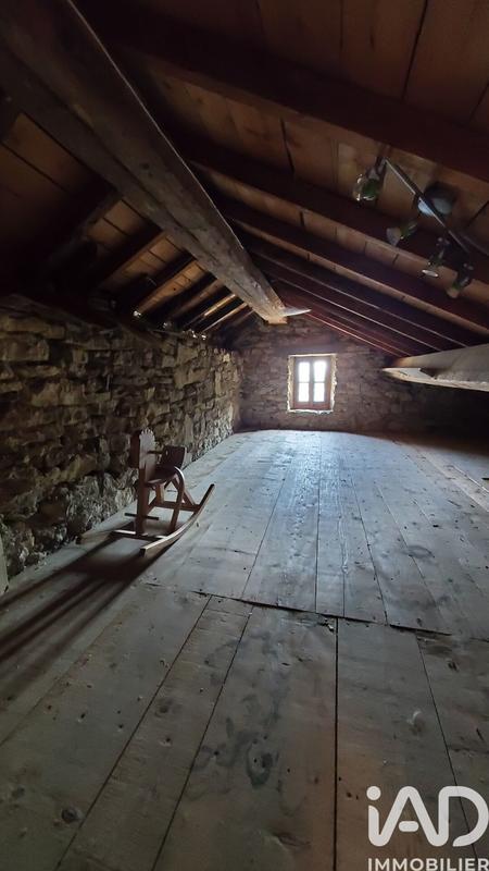 Maison de village - 110 m² - 5 pièces