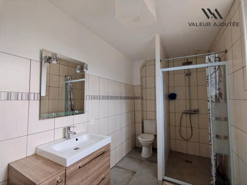 Maison - 138 m² - 7 pièces