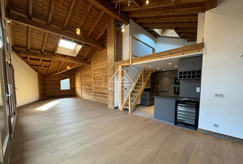 Appartement - 136 m² - 4 pièces