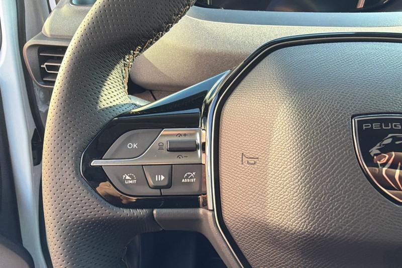 Peugeot Rifter Bluehdi 130 Eat8 Gt Plus