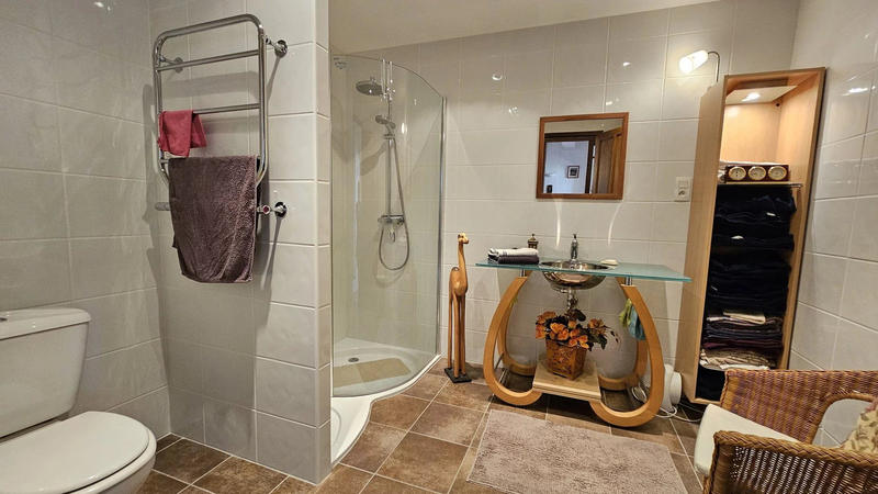 Maison traditionnelle - 226 m² - 7 pièces