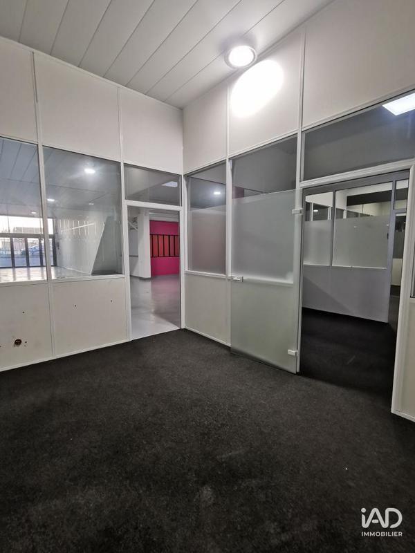 Local commercial - 581 m²