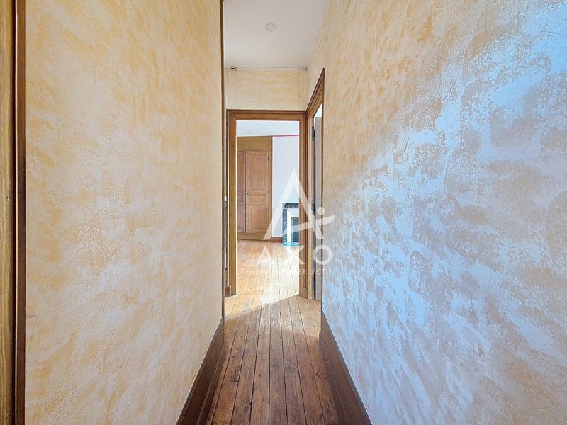 Maison - 91 m² - 5 pièces