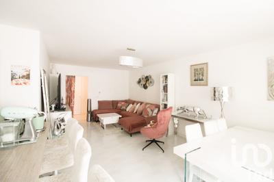 Appartement - 82 m² - 4 pièces