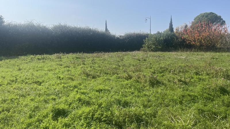 Terrain constructible - 750 m²