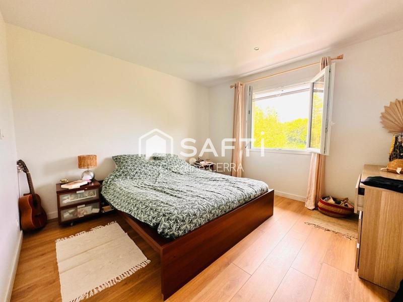 Maison - 195 m² - 7 pièces