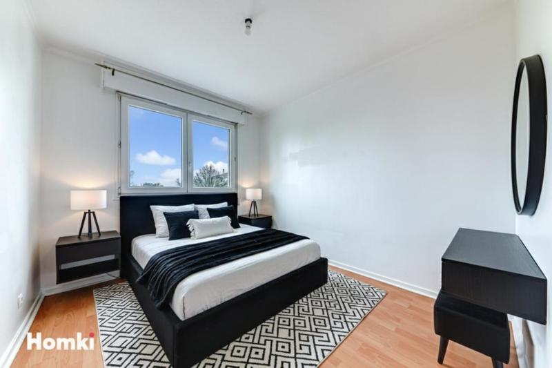 Appartement - 83 m² - 4 pièces