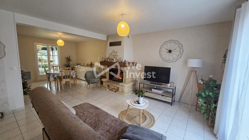 Maison - 139 m² - 8 pièces