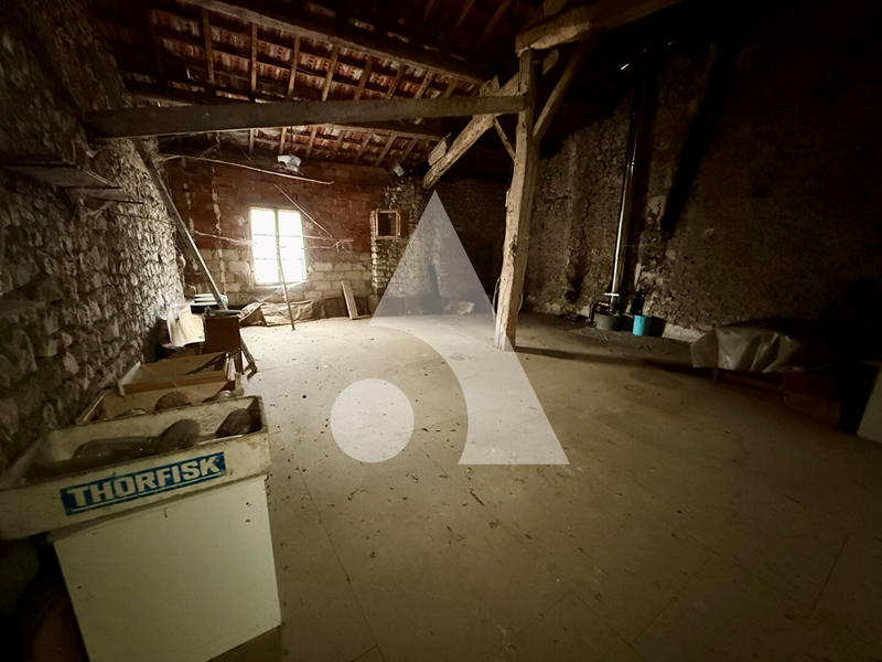 Maison - 85 m² - 3 pièces