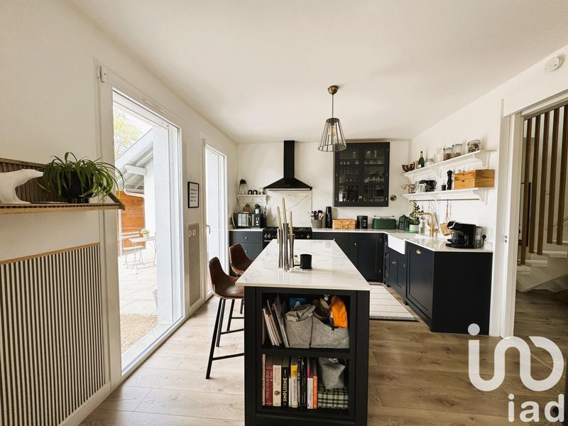 Maison - 190 m² - 6 pièces