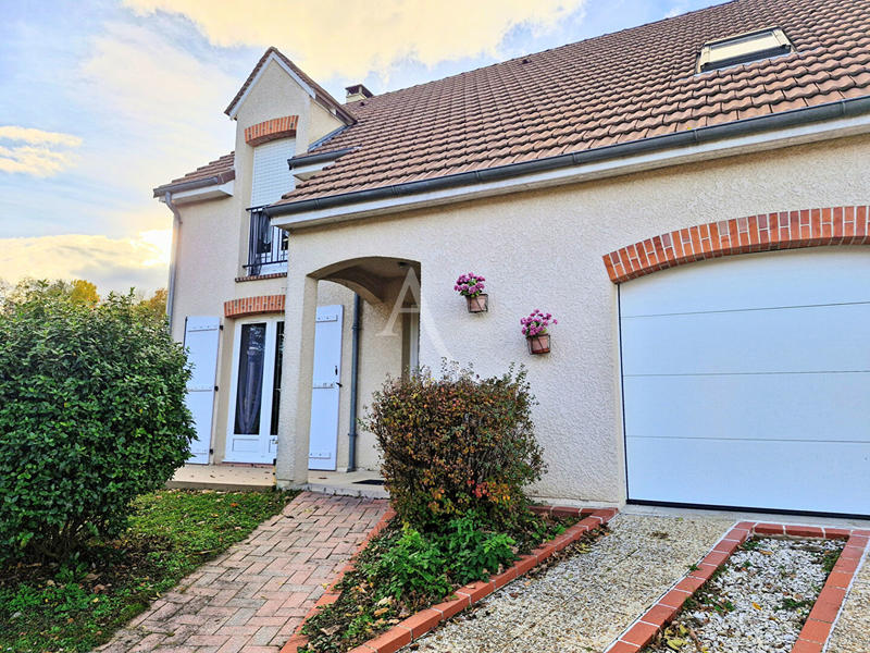 Maison - 125 m² - 5 pièces