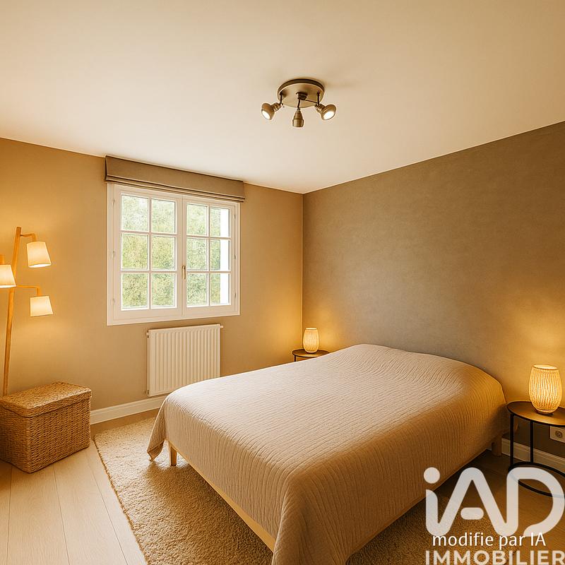 Maison - 210 m² - 6 pièces