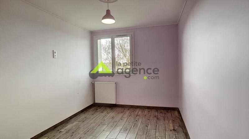 Appartement - 70 m² - 4 pièces