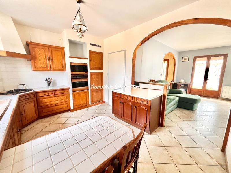 Maison - 130 m² - 3 pièces