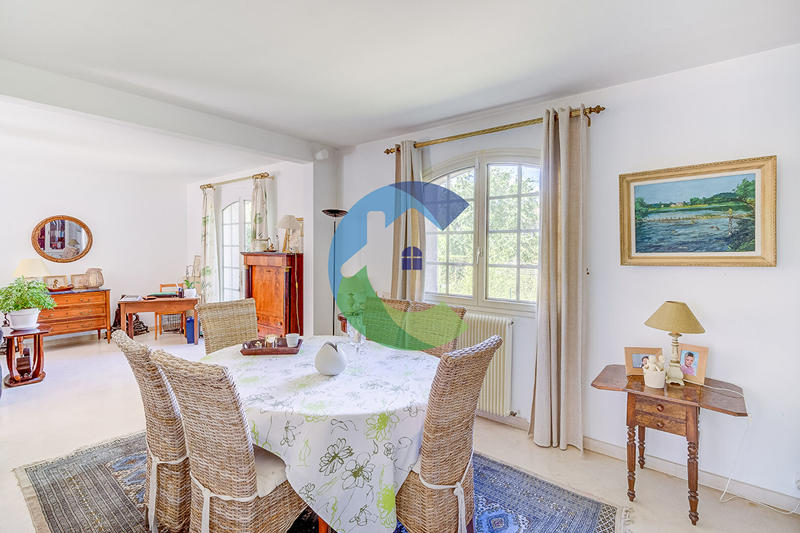 Maison - 136 m² - 6 pièces