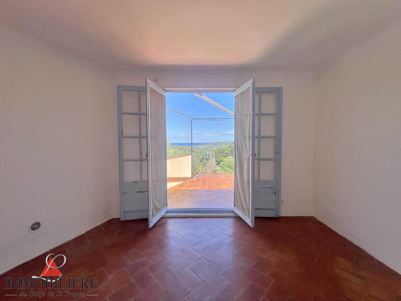 Maison - 88 m² - 3 pièces