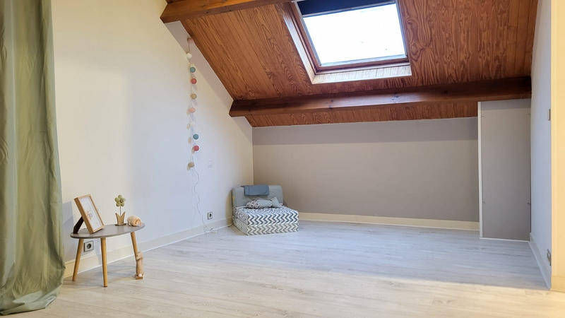 Maison - 94 m² - 5 pièces