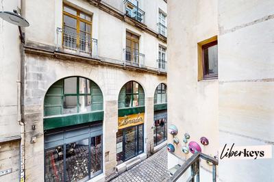 Studio - 32 m² - 1 pièce