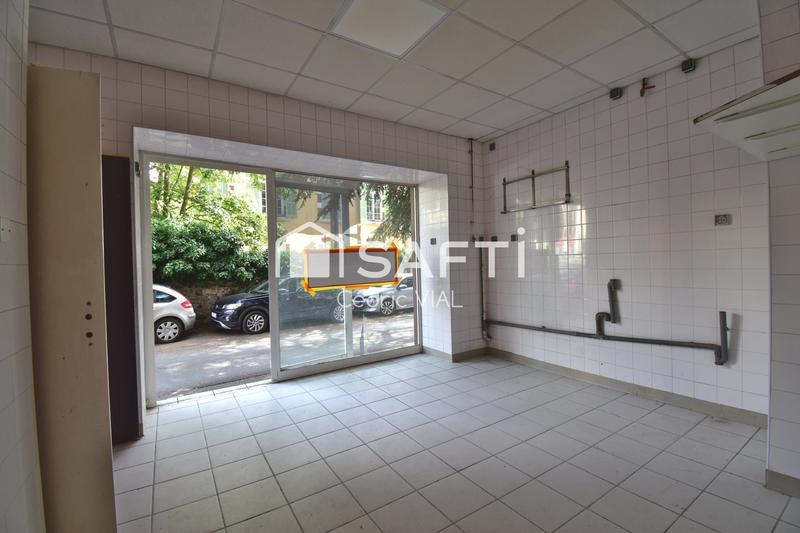 Local commercial - 67 m² - 2 pièces