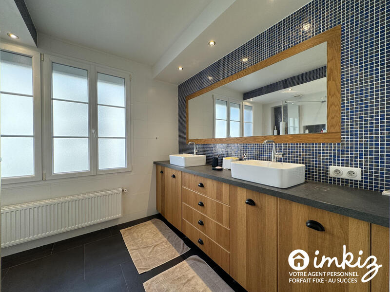 Maison - 124 m² - 6 pièces