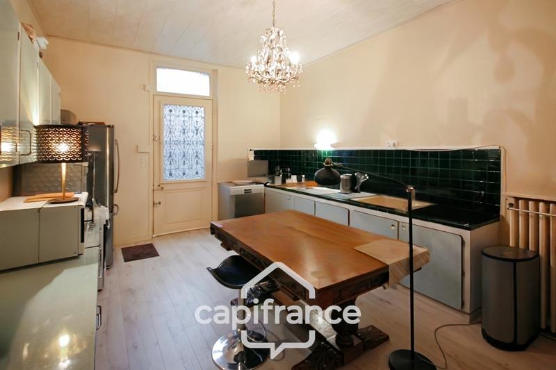 Hôtel particulier - 570 m² - 20 pièces