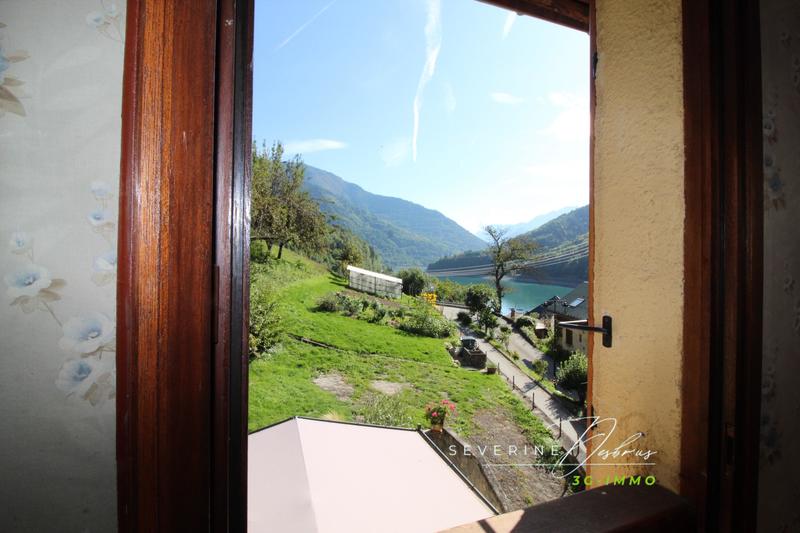 Maison traditionnelle - 140 m² - 8 pièces