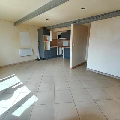 Maison de village - 75 m² - 4 pièces