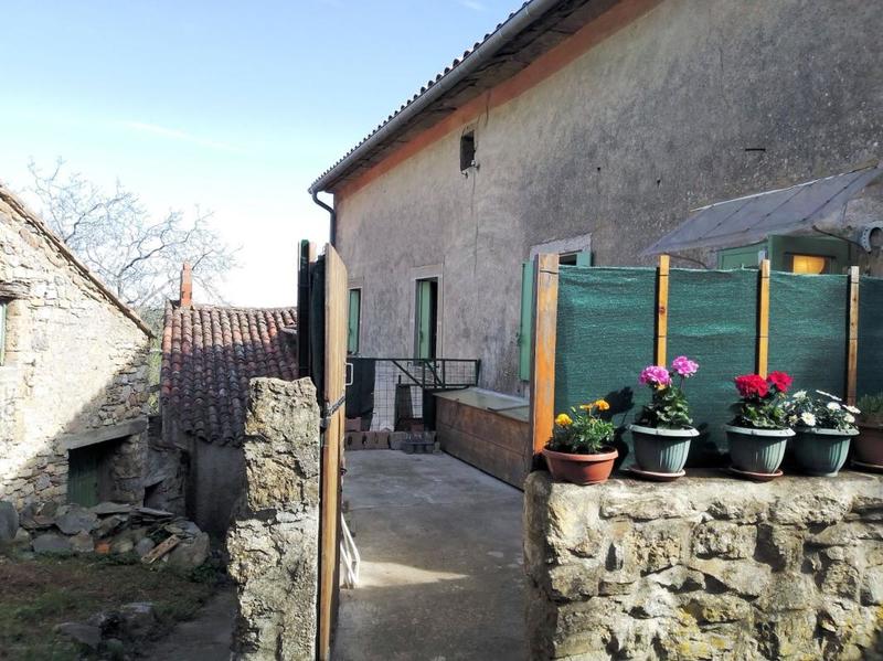 Maison de village - 75 m² - 3 pièces