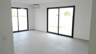 Maison - 274 m² - 12 pièces