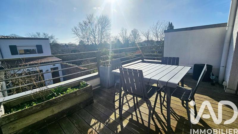 Maison de ville - 207 m² - 7 pièces