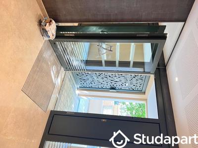 Chambre - 16 m² - 1 pièce