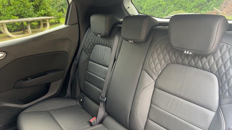 Renault Clio V 1.3 TCe 130 Initiale Paris