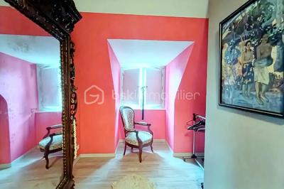 Propriété - 225 m² - 7 pièces