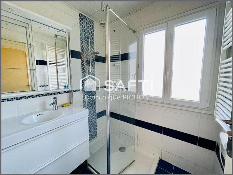 Maison - 110 m² - 6 pièces