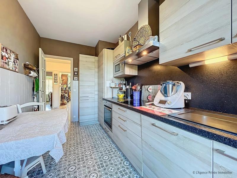 Appartement - 74 m² - 3 pièces