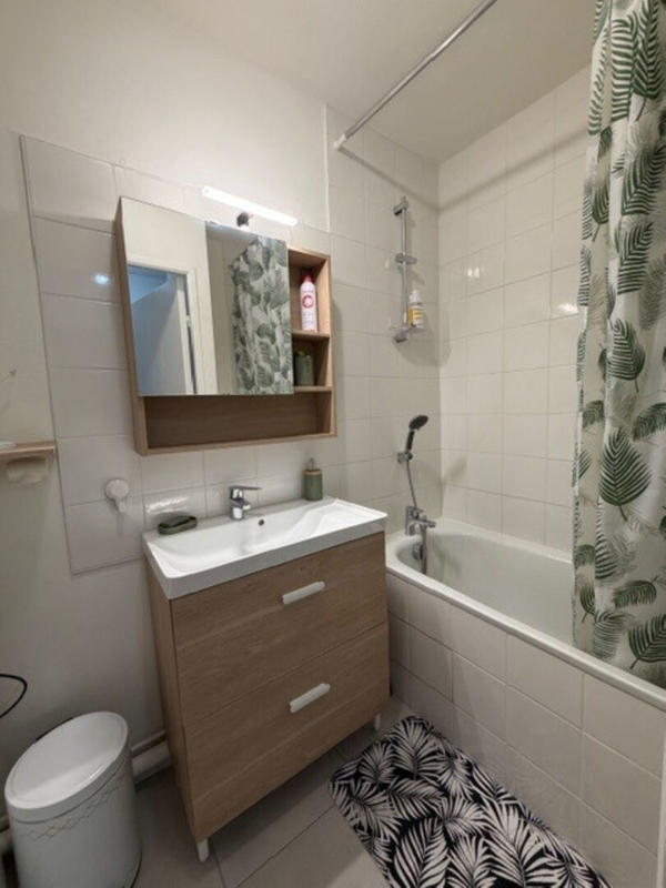 Appartement - 84 m² - 3 pièces