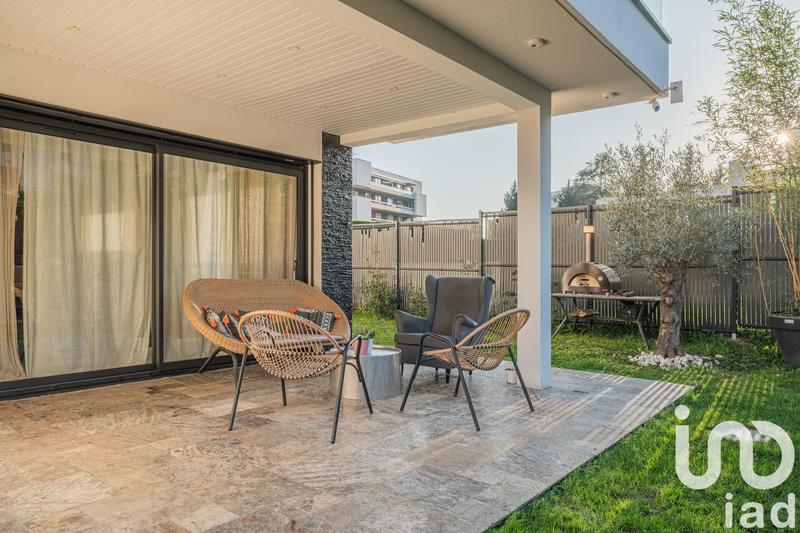 Maison - 184 m² - 7 pièces