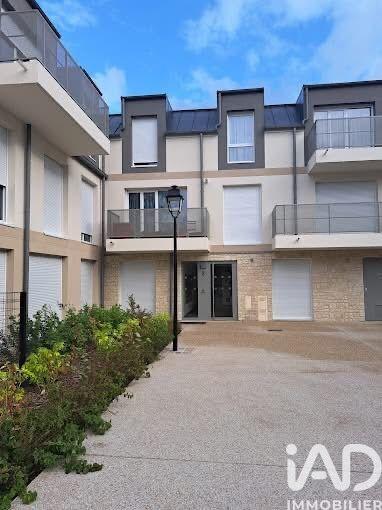 Appartement - 90 m² - 4 pièces