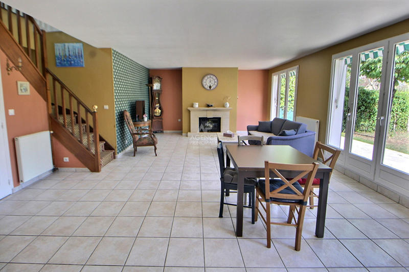 Maison - 165 m² - 7 pièces