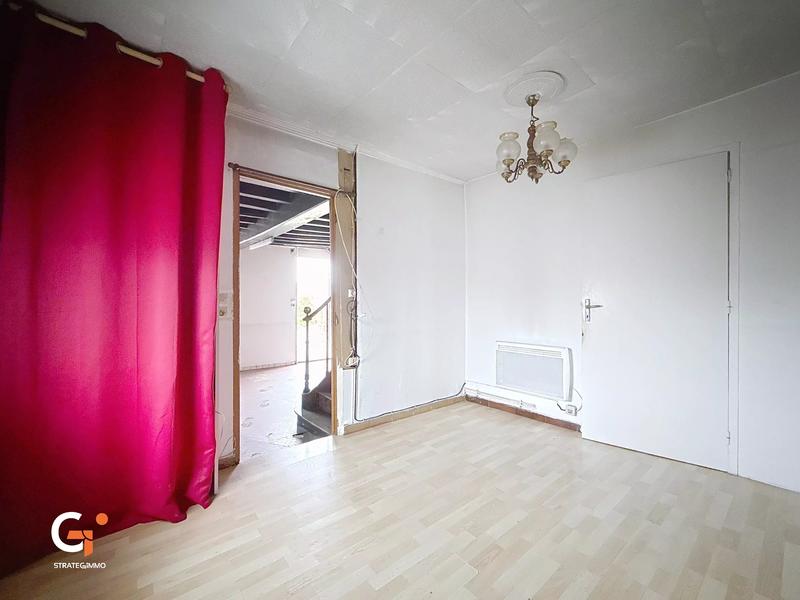 Maison - 140 m² - 9 pièces