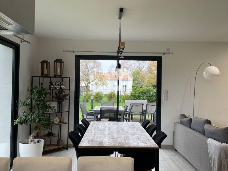 Maison - 87 m² - 4 pièces